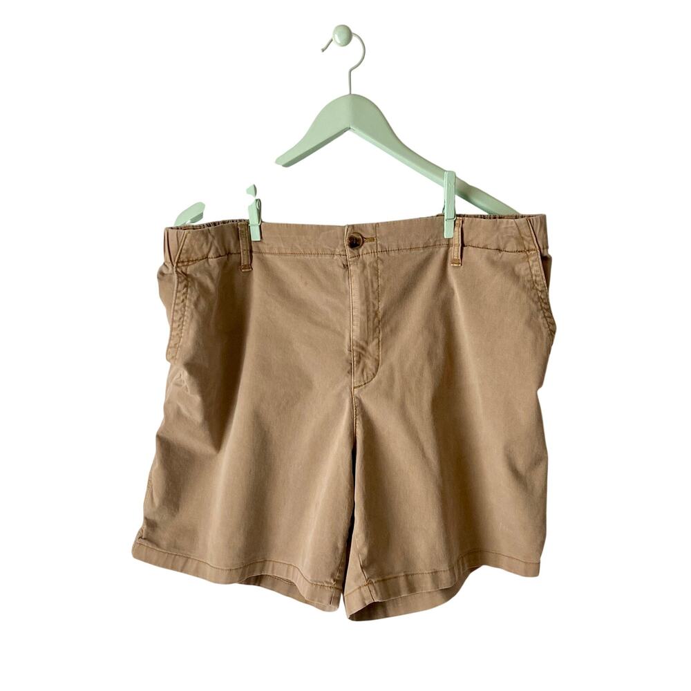 Old Navy Khaki Shorts Size XL